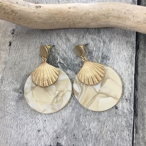 Shell Marble Lucite Earrings